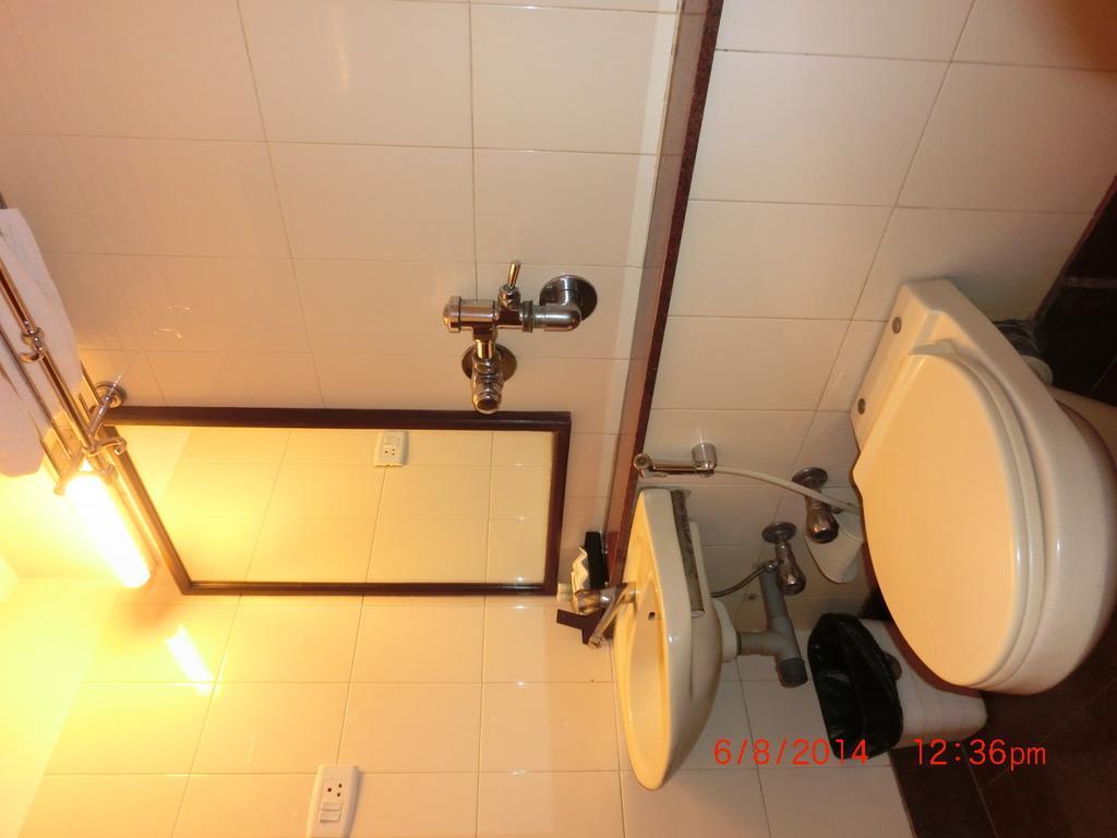 Hotel Thulashi Park Chennai Værelse billede