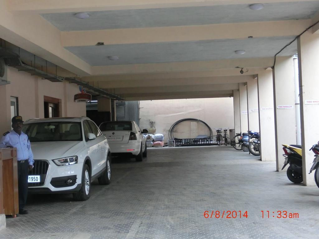 Hotel Thulashi Park Chennai Eksteriør billede